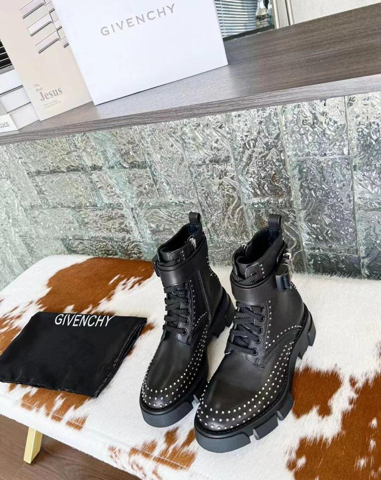 Копия Ботинки Givenchy Черный — купить реплику по цене 9,800 руб. ₽